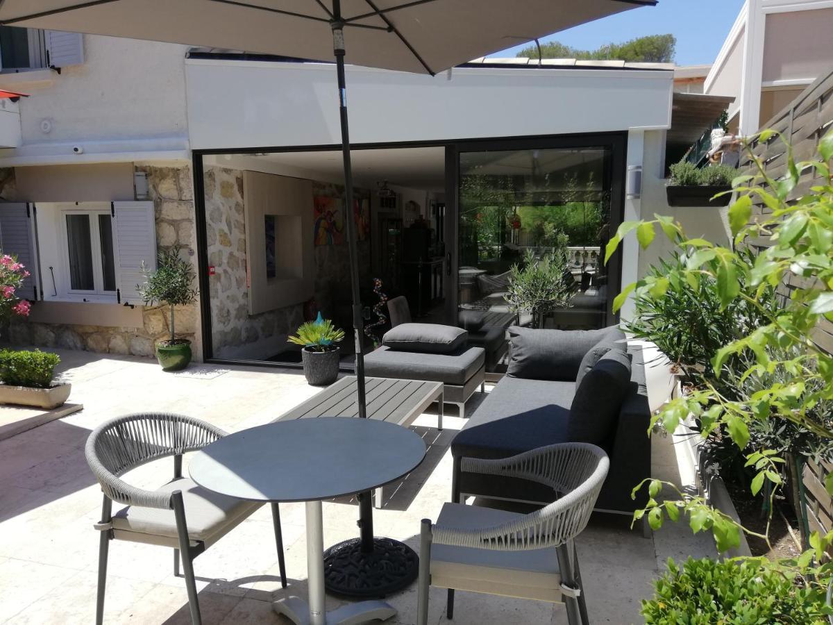 Hotel Miramar- Cap D'Antibes - La Garoupe Plage Экстерьер фото