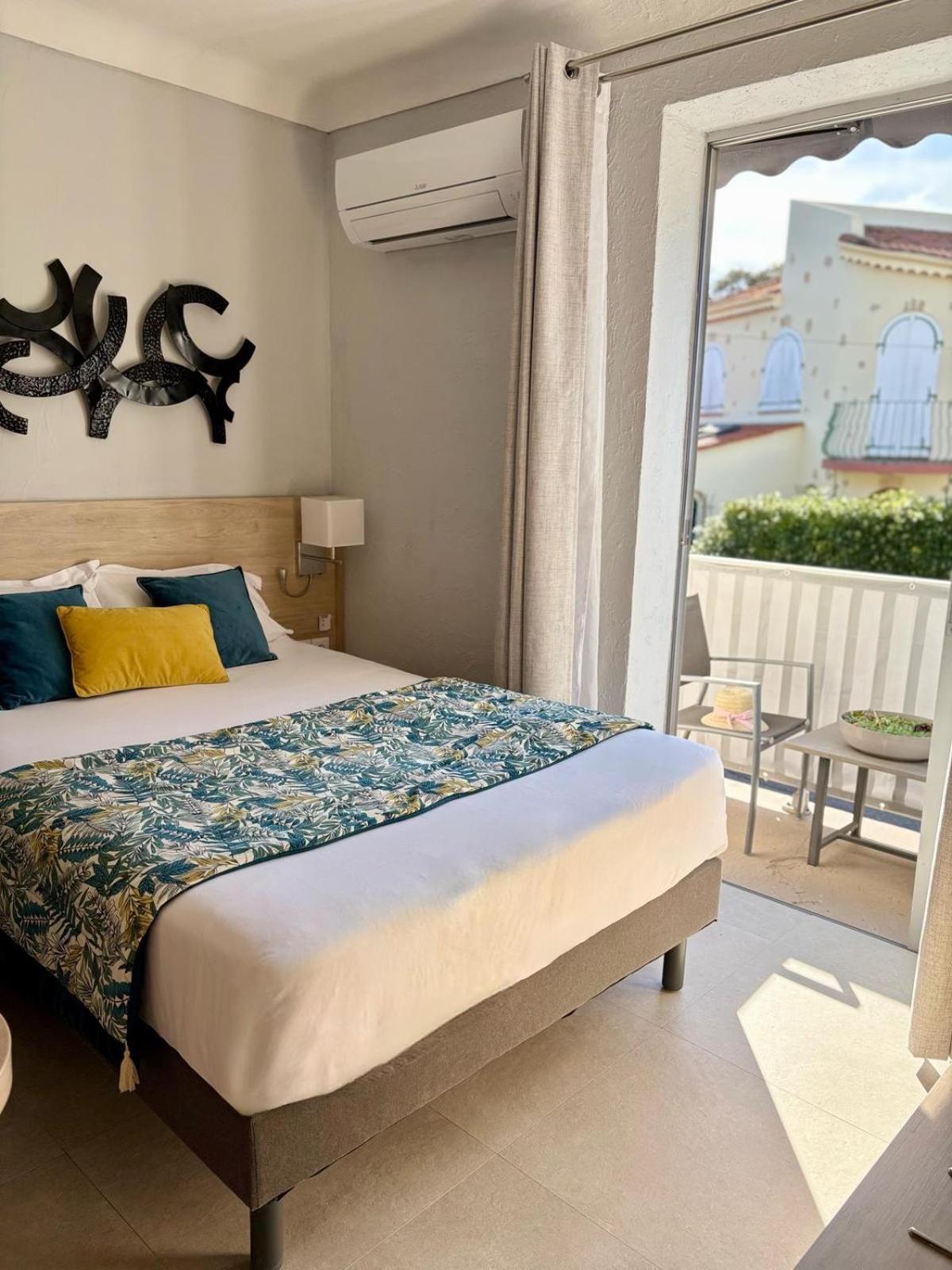 Hotel Miramar- Cap D'Antibes - La Garoupe Plage Экстерьер фото